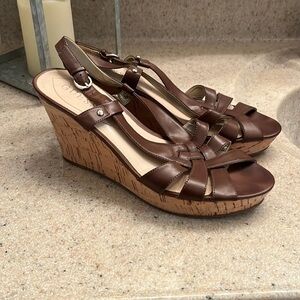 Guess brand size 9M buckle closure wedge heel sandals
